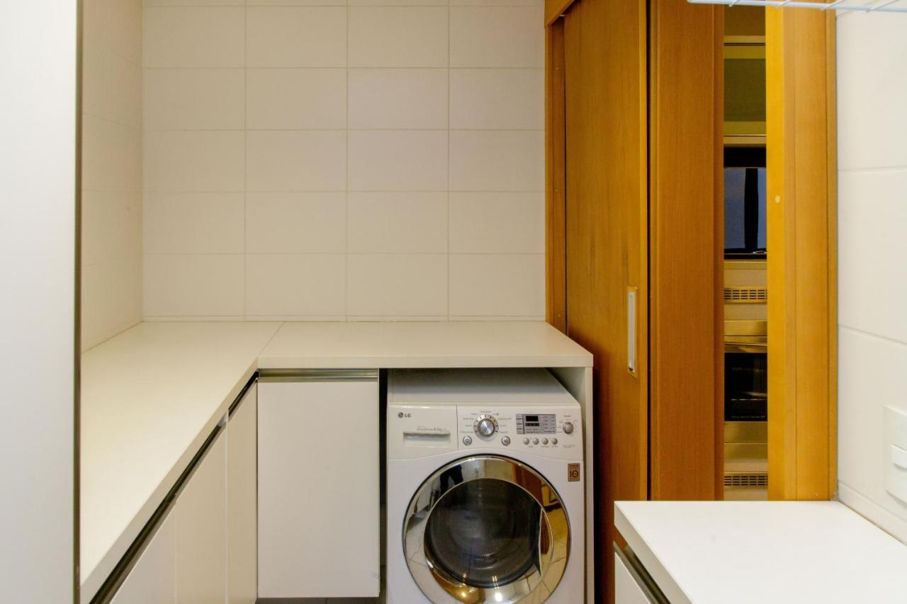 Apartamento super agradável no centro de Gramado Esterno foto