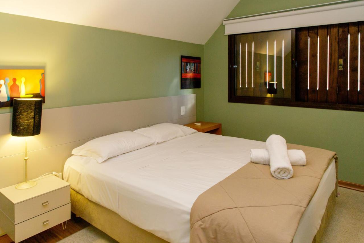 Apartamento super agradável no centro de Gramado Esterno foto